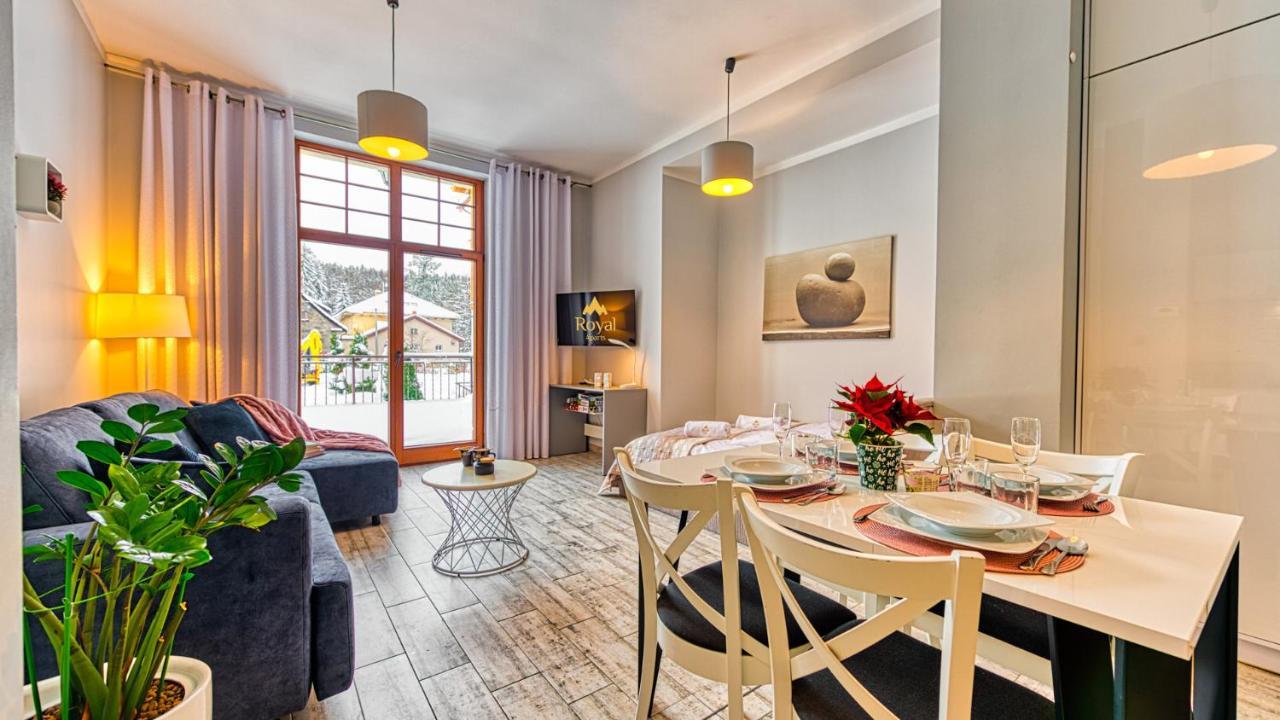 Apartamenty Royal Aparts - Willa Jozefina Chill & Vibes Шклярска Поремба Екстериор снимка